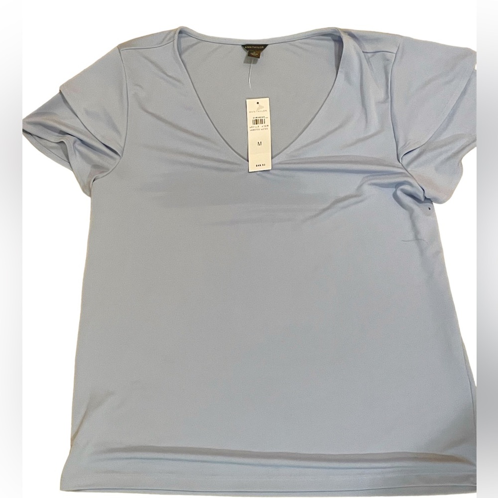 Anna Taylor Flutter Sleeve Blouse NWT Medium